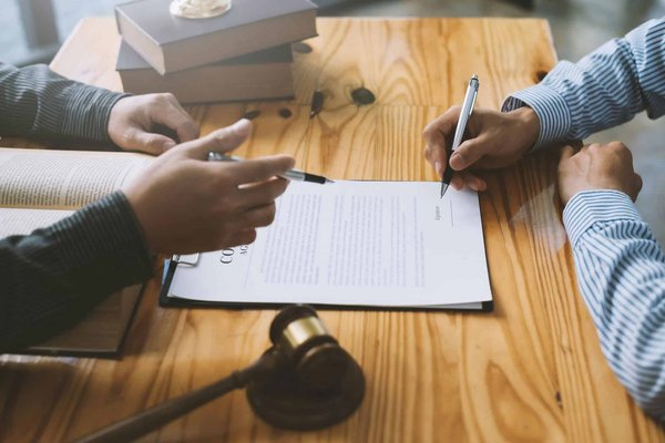 Guide simplifié des démarches juridiques au cameroun